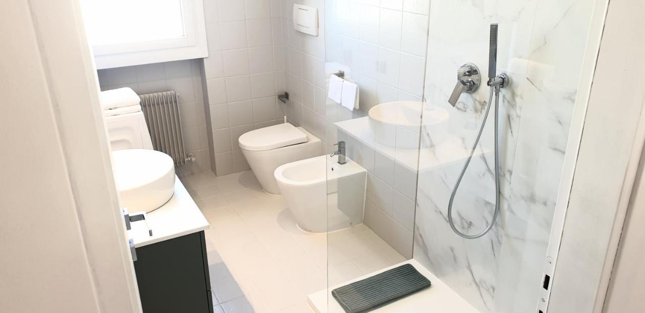 Venezia & Treviso Design Apartment By Anthea Homes Casièr מראה חיצוני תמונה